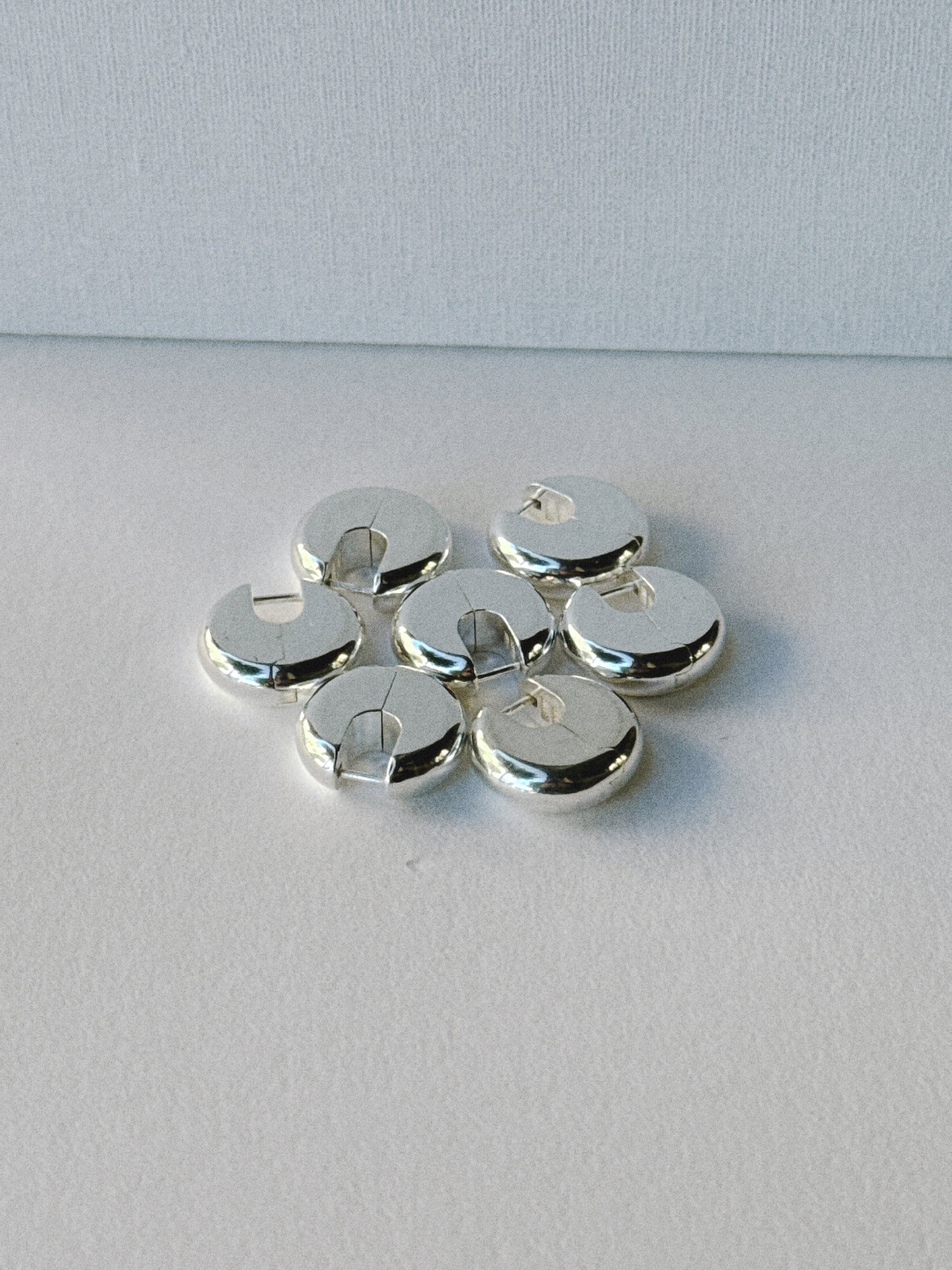 Disc earrings small