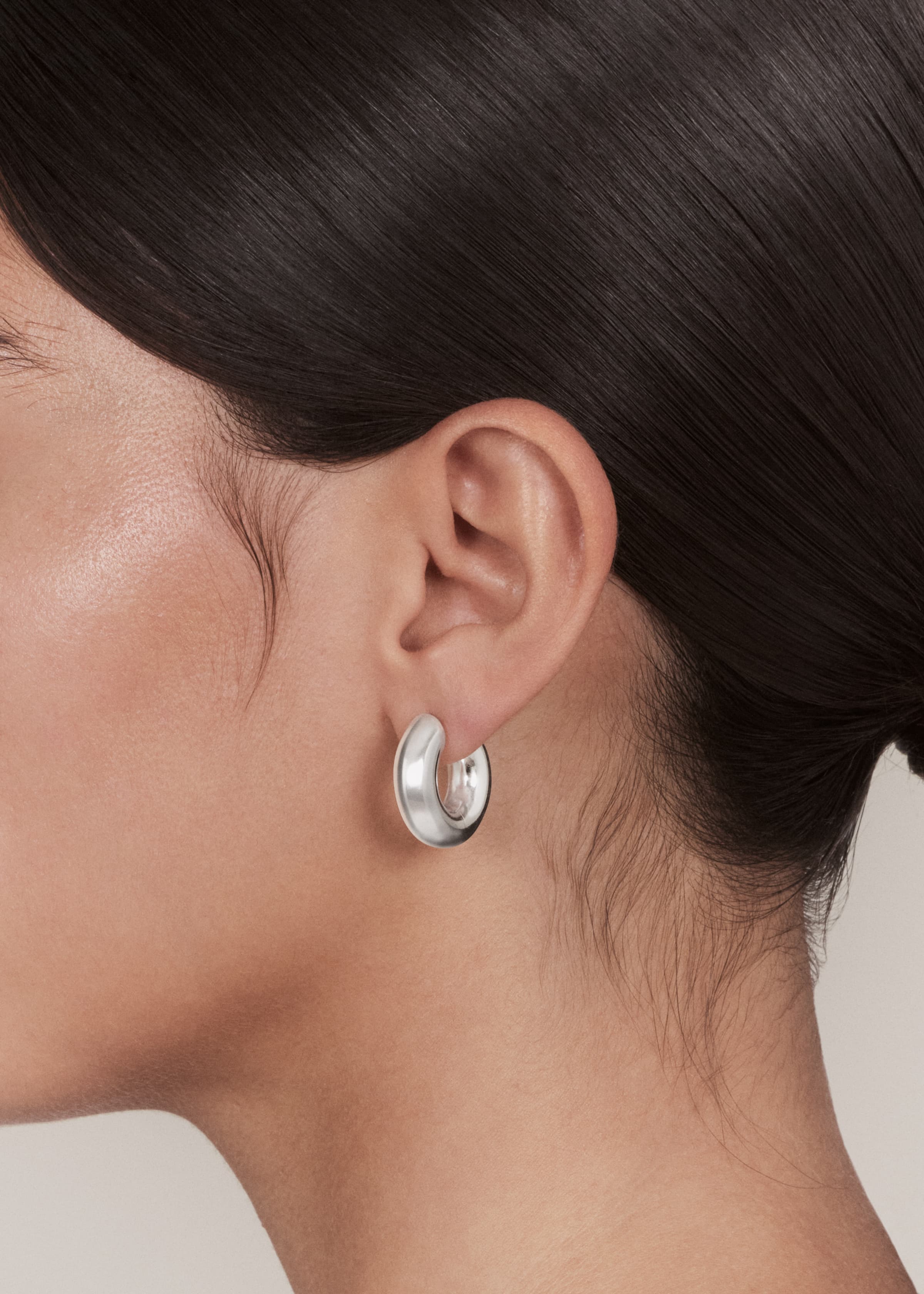 Round earrings large