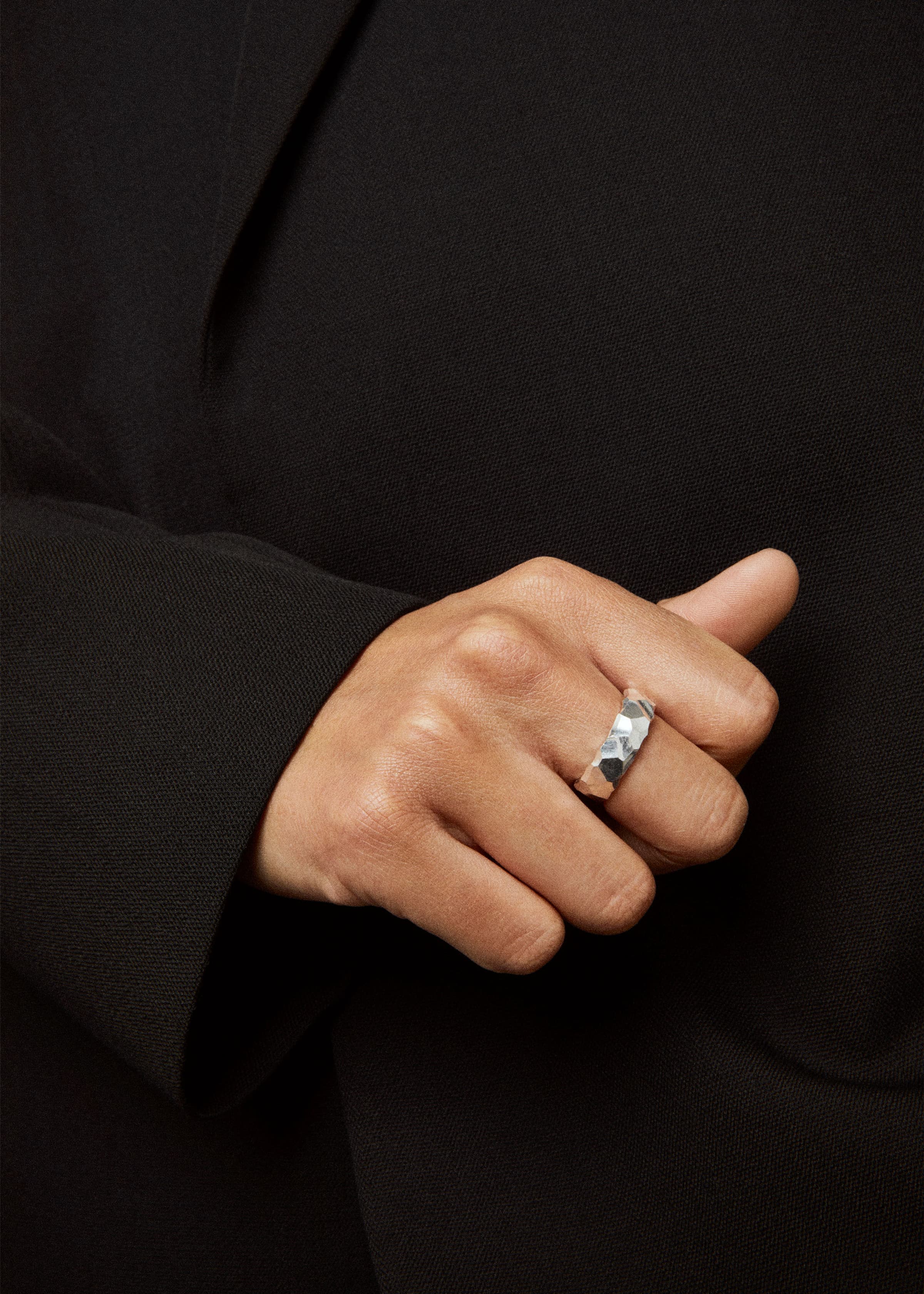 Tire ring