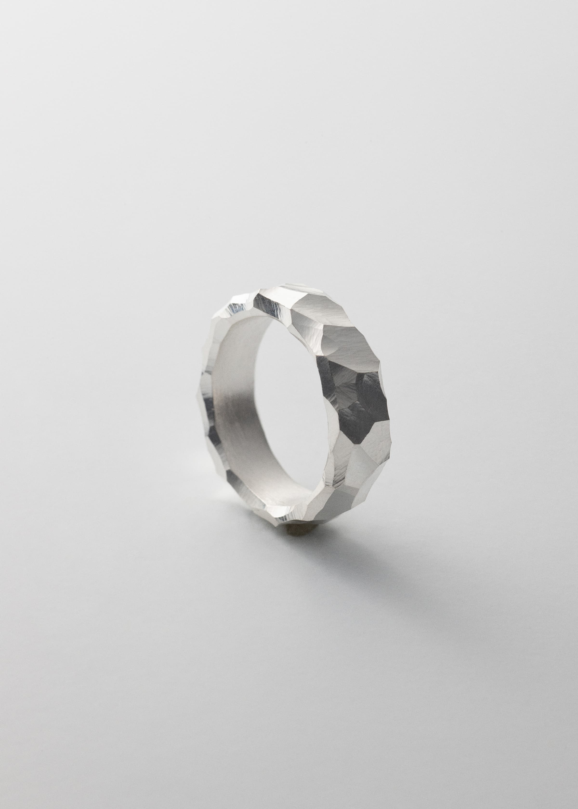 Tire ring