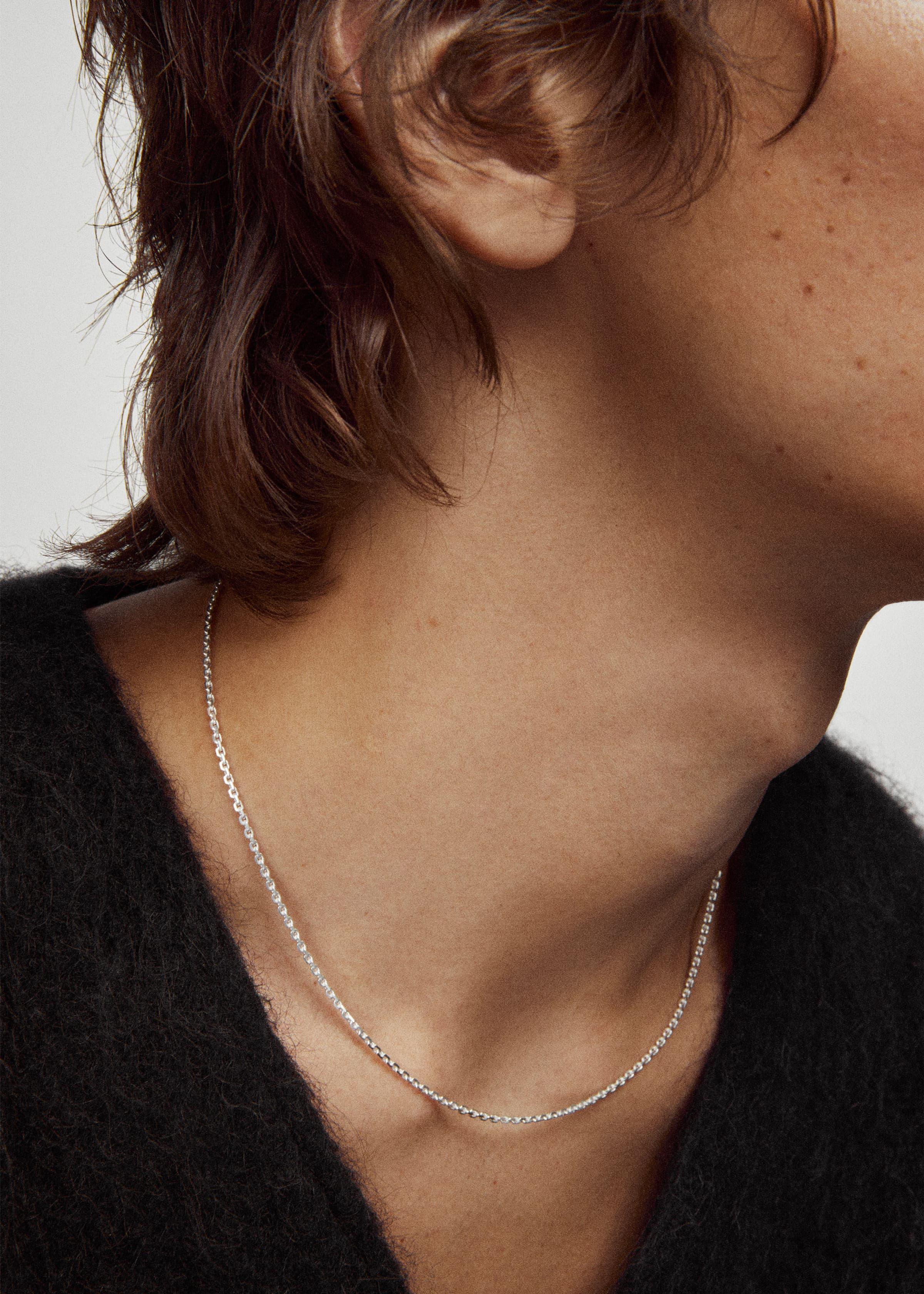 String necklace
