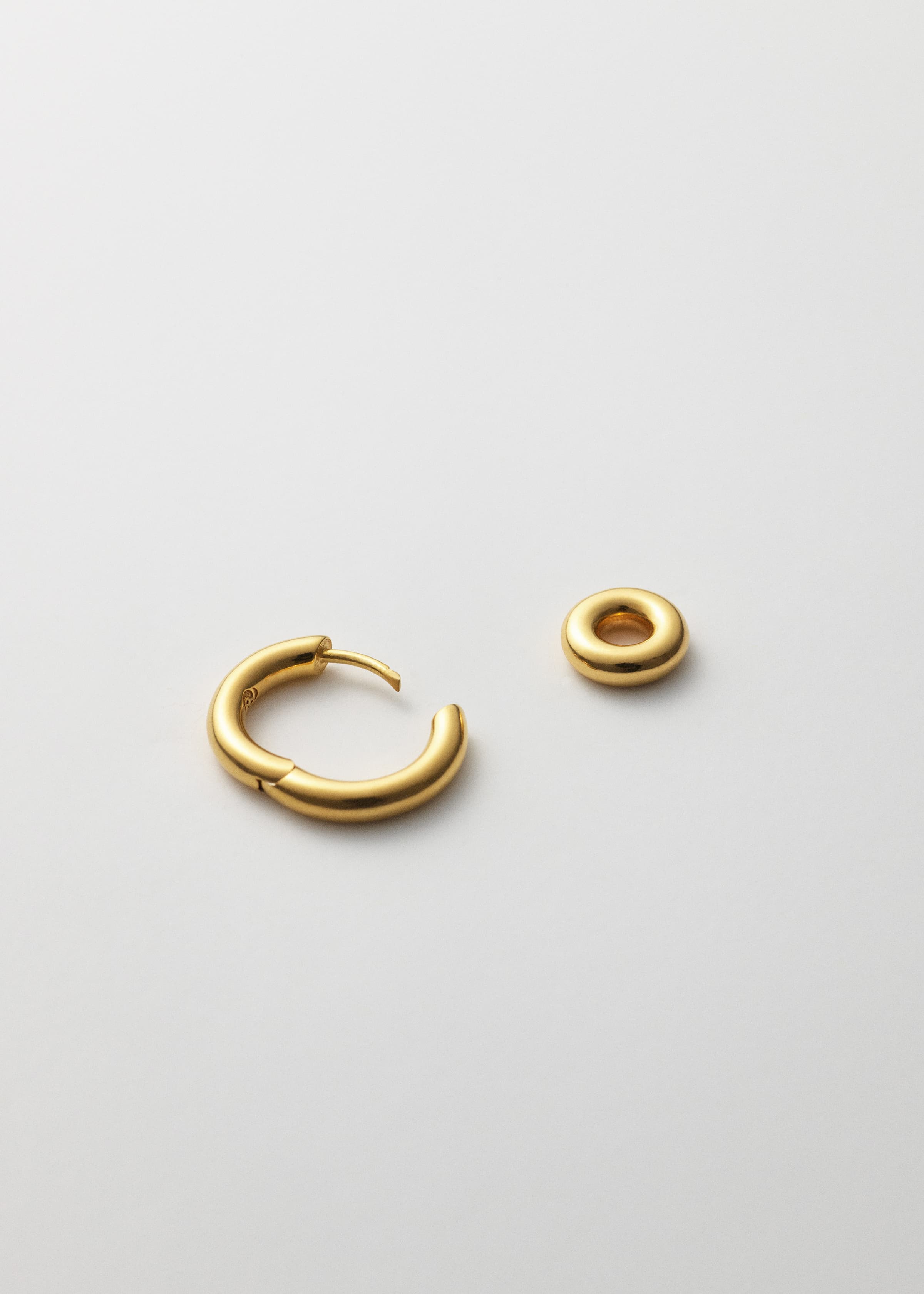 System earring donut