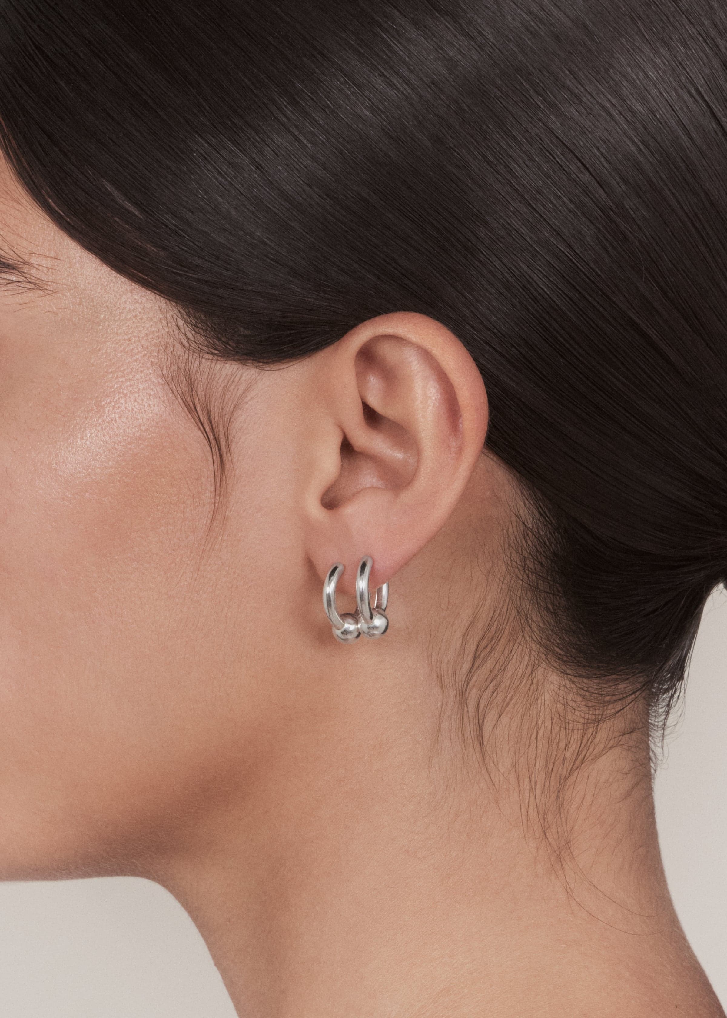 Pearl earrings small