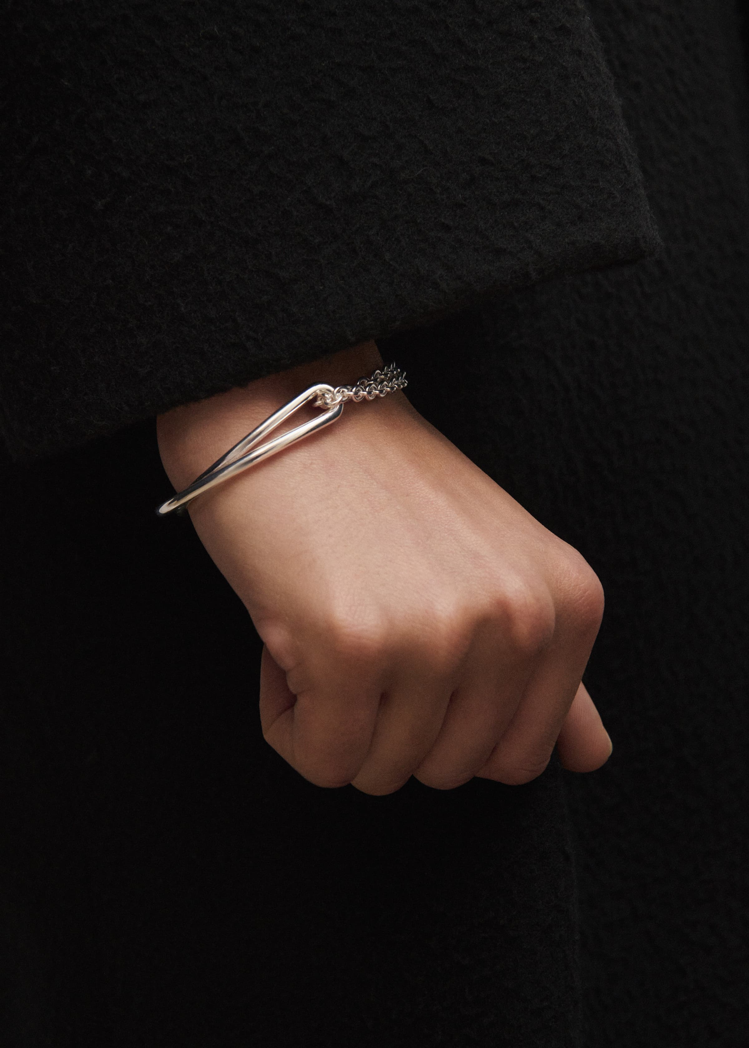 Pinch bracelet chain